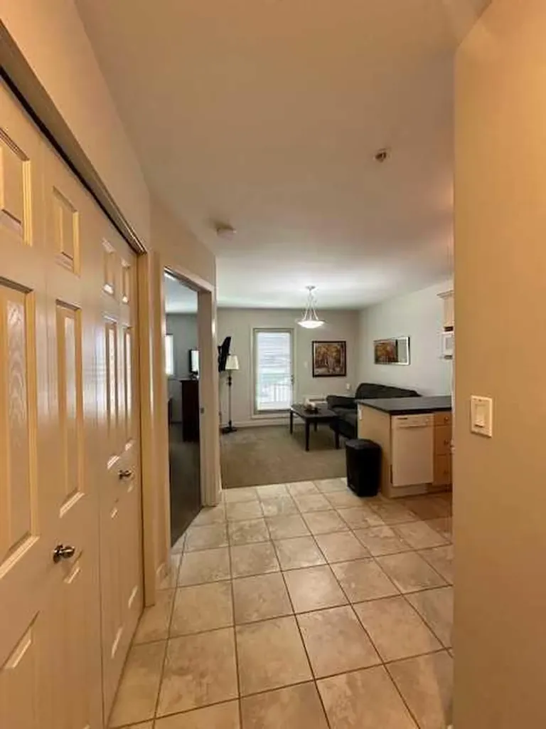 8528 Manning Avenue Fort Mcmurray AB T9H5G2