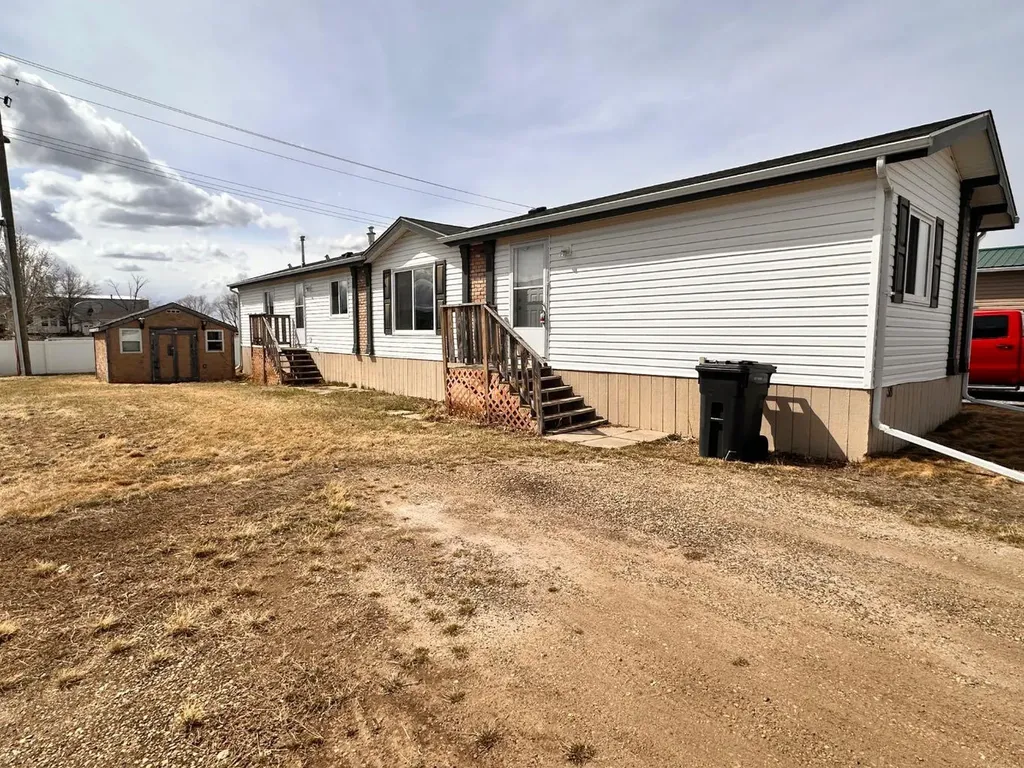 318-349 Railway Avenue Duchess AB T0J 0Z0