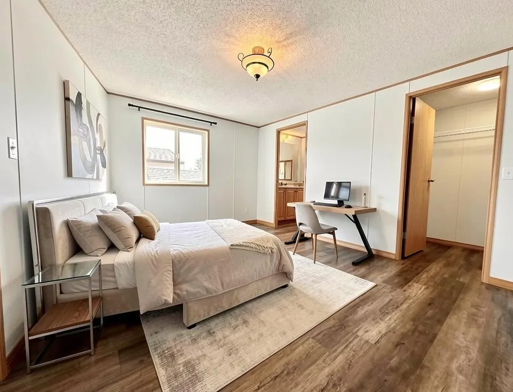 318-349 Railway Avenue Duchess AB T0J 0Z0