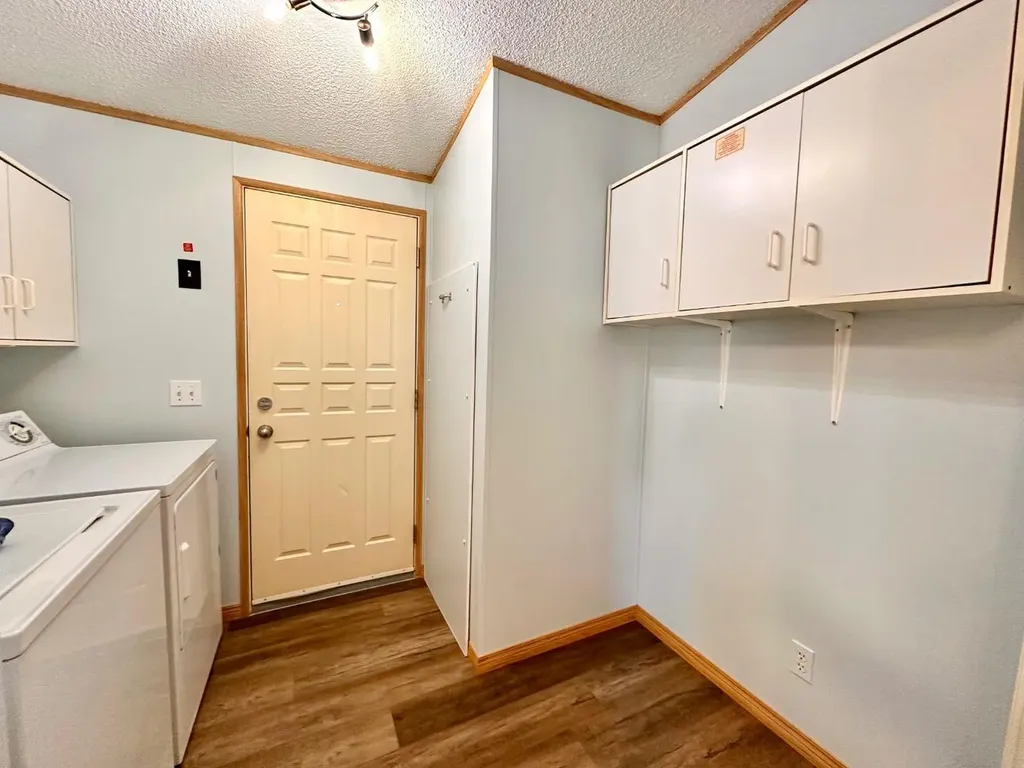 318-349 Railway Avenue Duchess AB T0J 0Z0