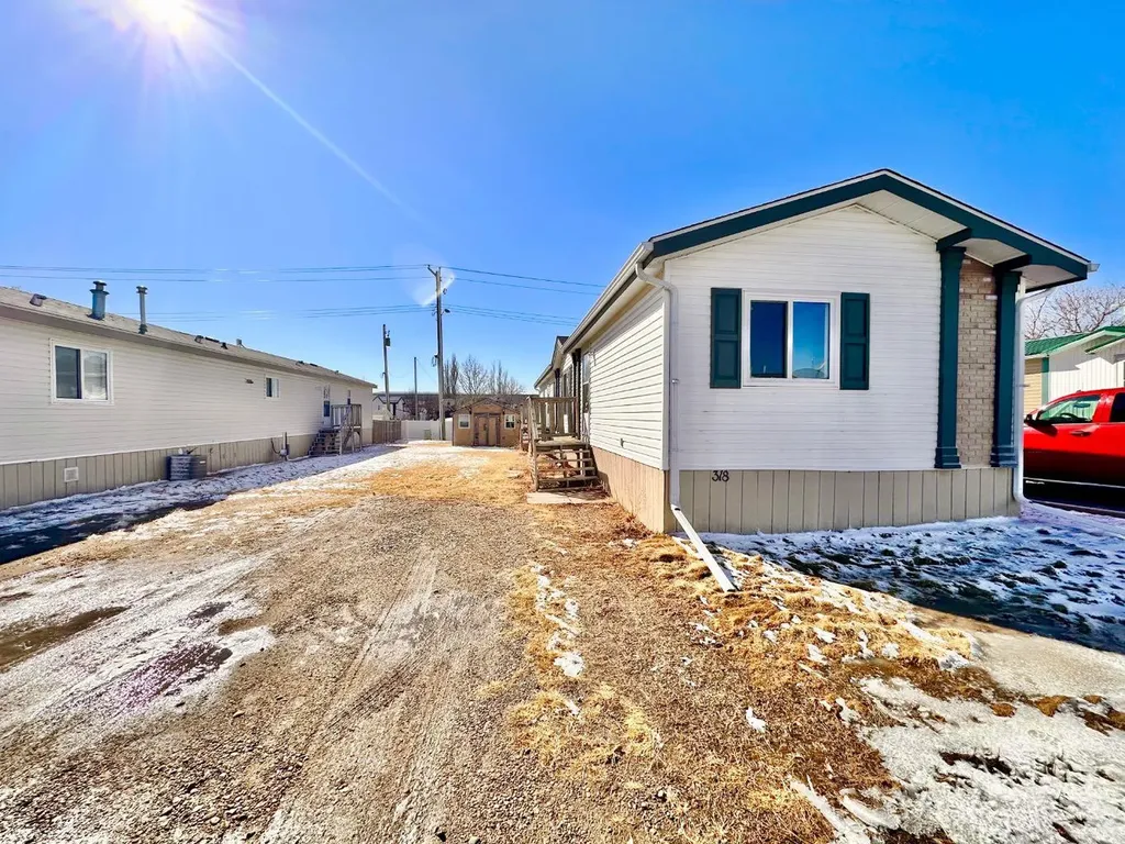 318-349 Railway Avenue Duchess AB T0J 0Z0
