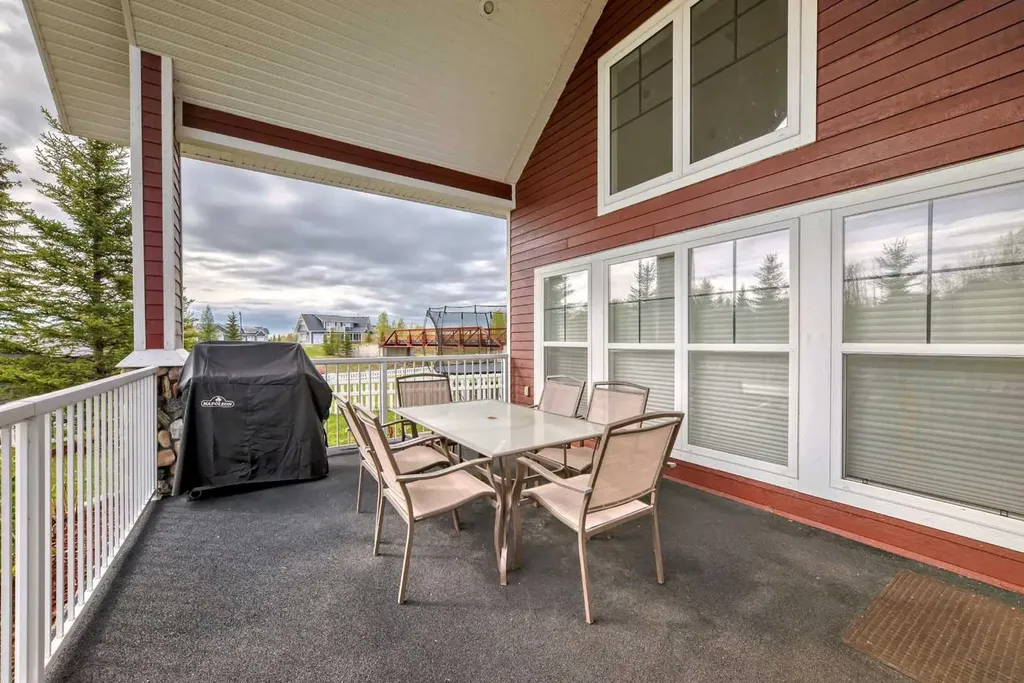 559 Summer Crescent Rural Ponoka County AB T0C 2J0