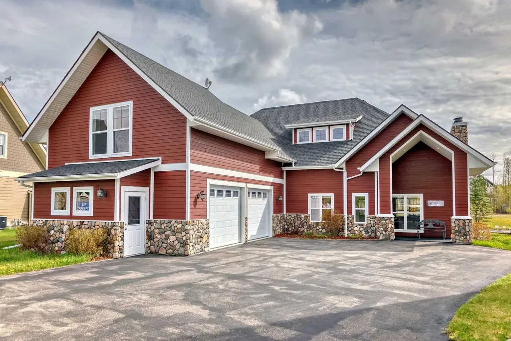 559 Summer Crescent Rural Ponoka County AB T0C 2J0