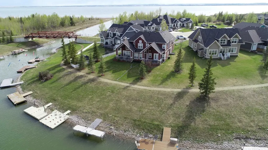 559 Summer Crescent Rural Ponoka County AB T0C 2J0