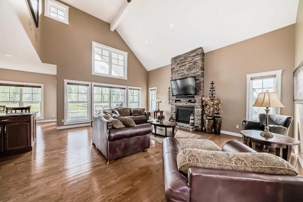 559 Summer Crescent Rural Ponoka County AB T0C 2J0