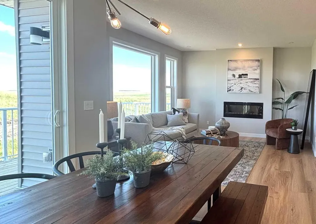 30 Bridges Way Langdon AB T0J 1X3