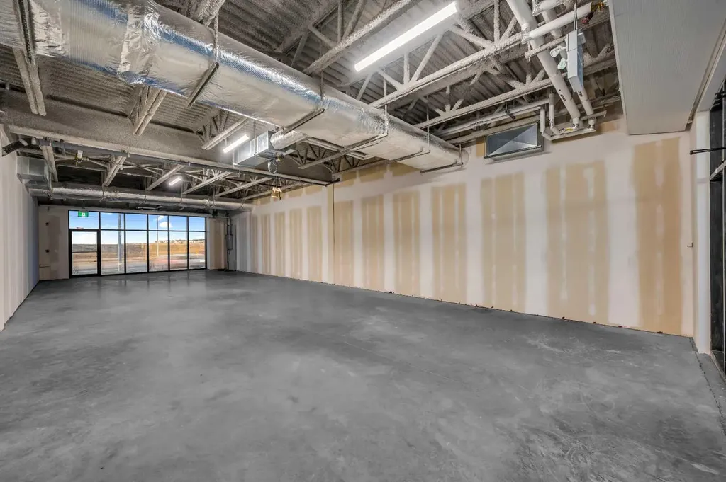 4250 109 Avenue NE Calgary AB T3N 1Z3