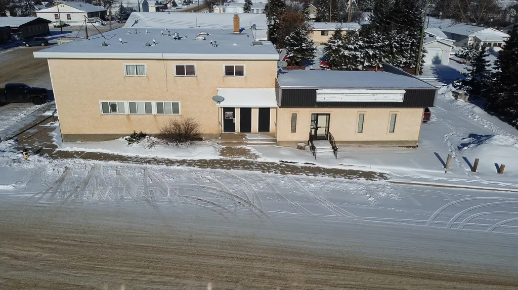 4903 50 Street Girouxville AB T0H 1S0