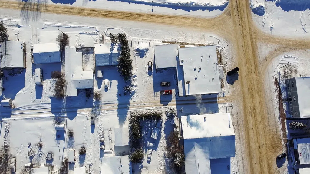 4903 50 Street Girouxville AB T0H 1S0