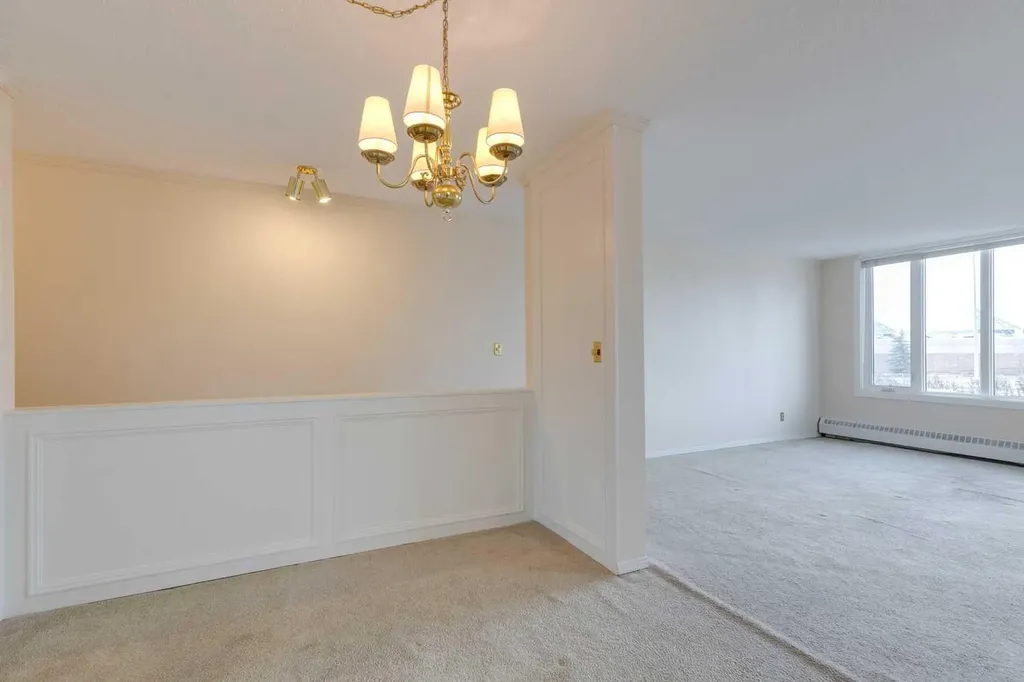 3737 42 Street NW Calgary AB T3A 2M8
