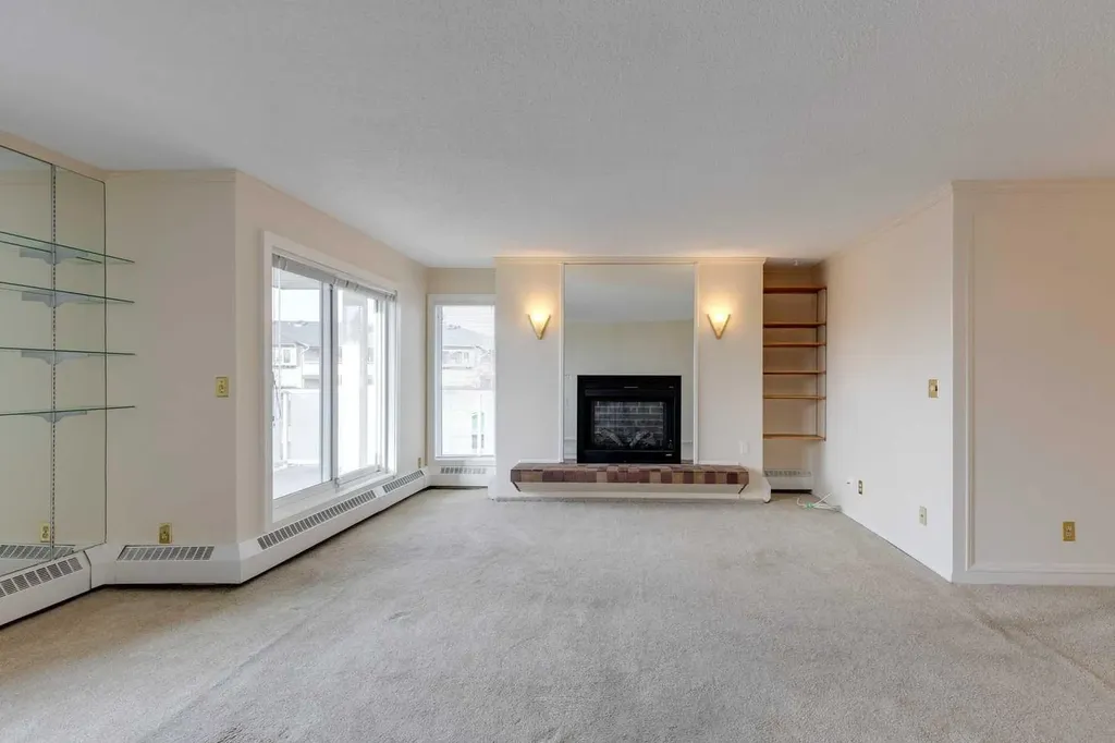 3737 42 Street NW Calgary AB T3A 2M8