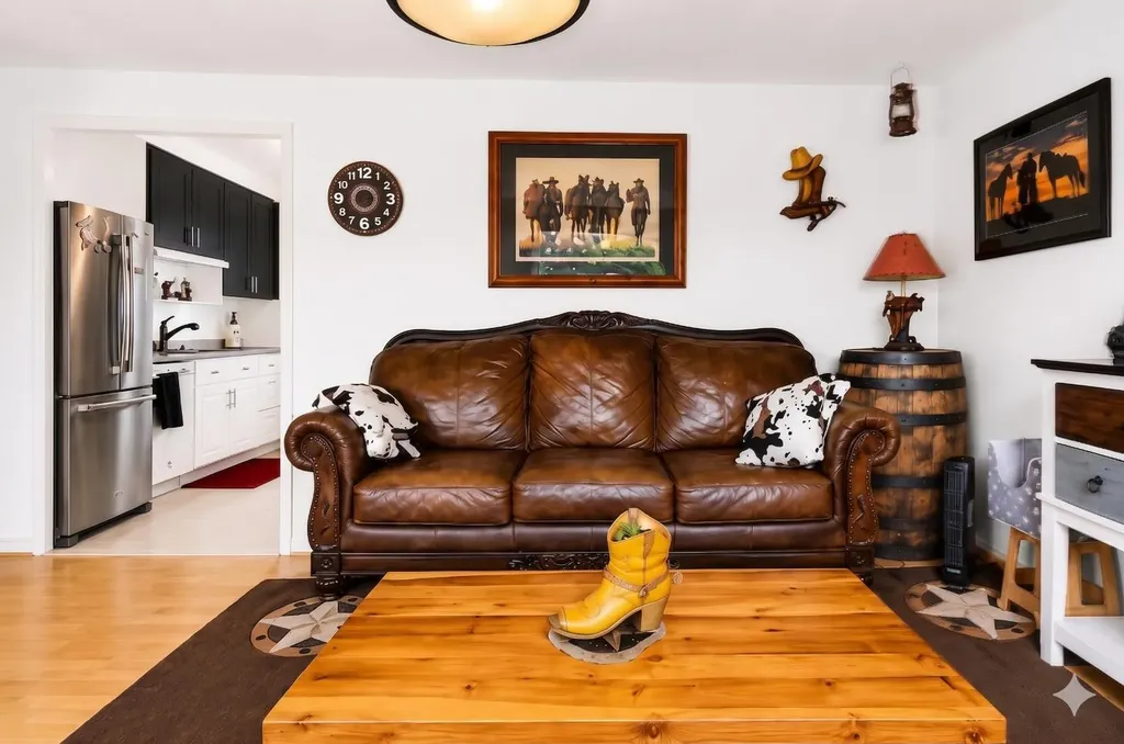 1509 38 Street SE Calgary AB T2A 1G7