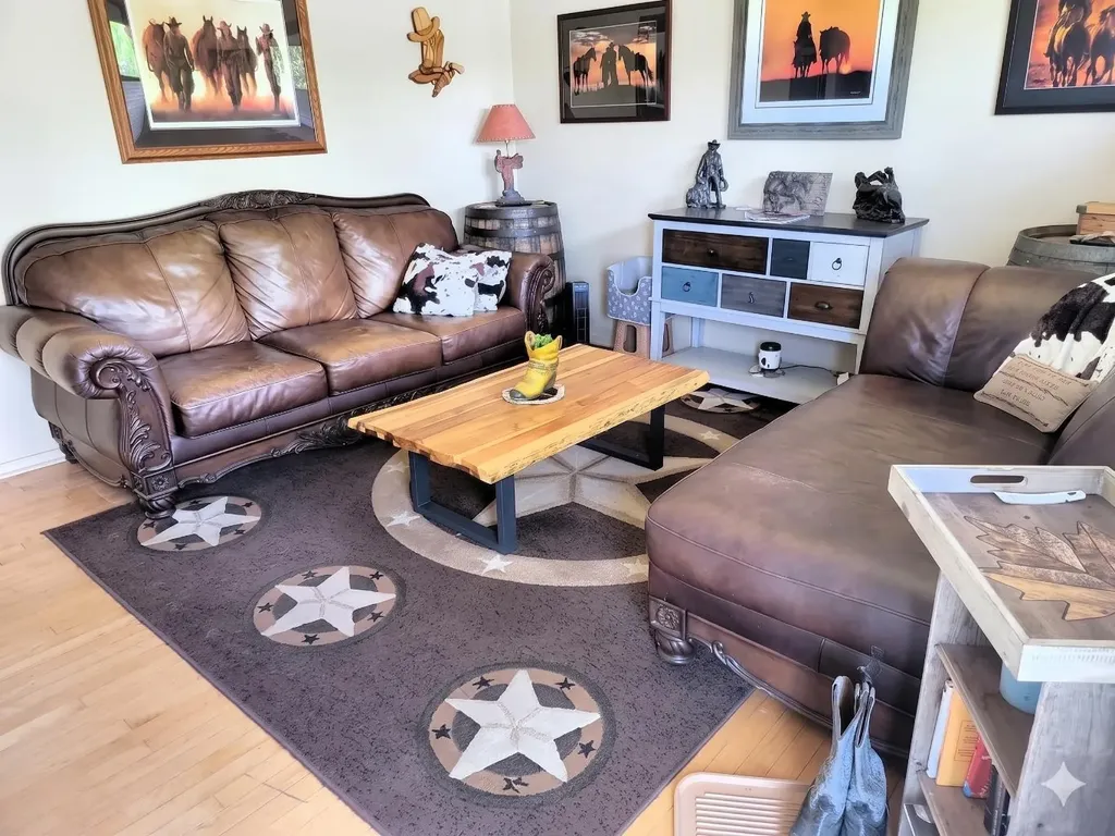 1509 38 Street SE Calgary AB T2A 1G7
