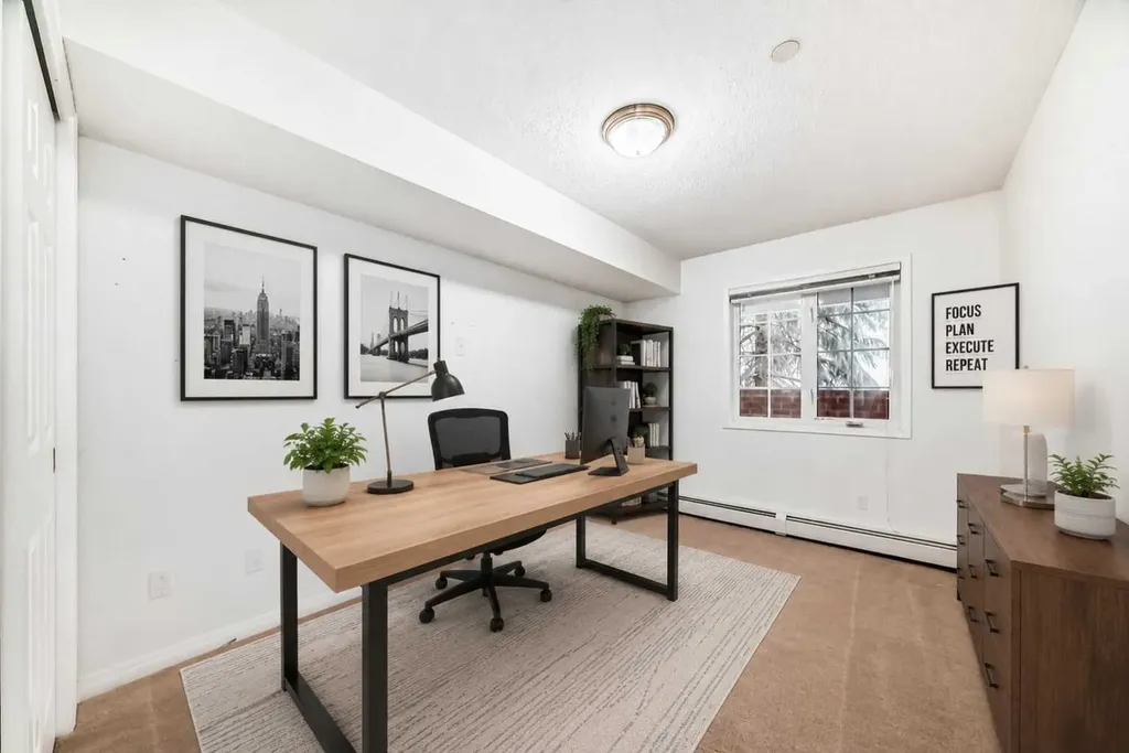 3202 Sienna Park Green SW Calgary AB T3H3N7
