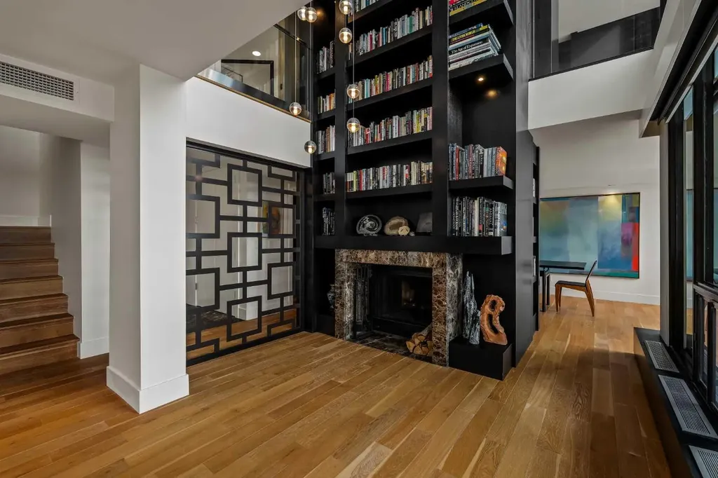 330 26 Avenue SW Calgary AB T2S 2T3