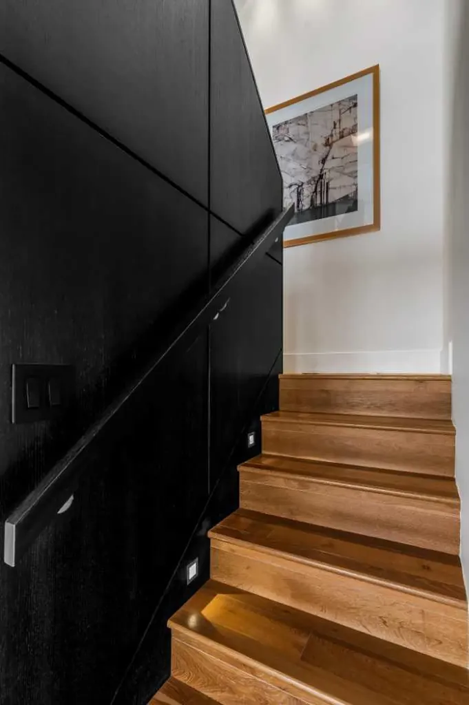 330 26 Avenue SW Calgary AB T2S 2T3
