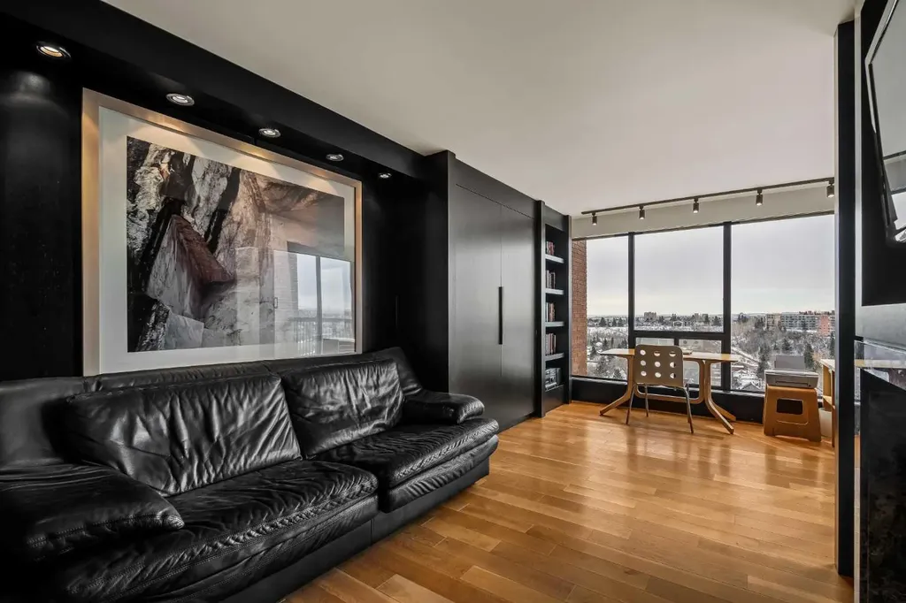 330 26 Avenue SW Calgary AB T2S 2T3