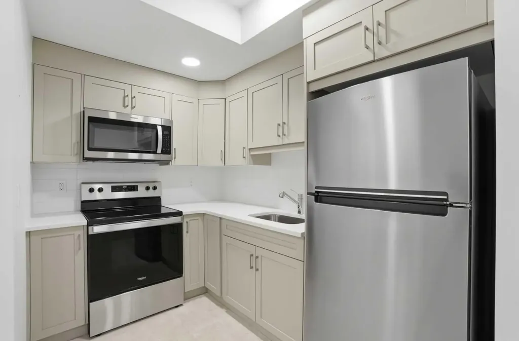 49 Belmont Drive SW Calgary AB T2X 4Z6