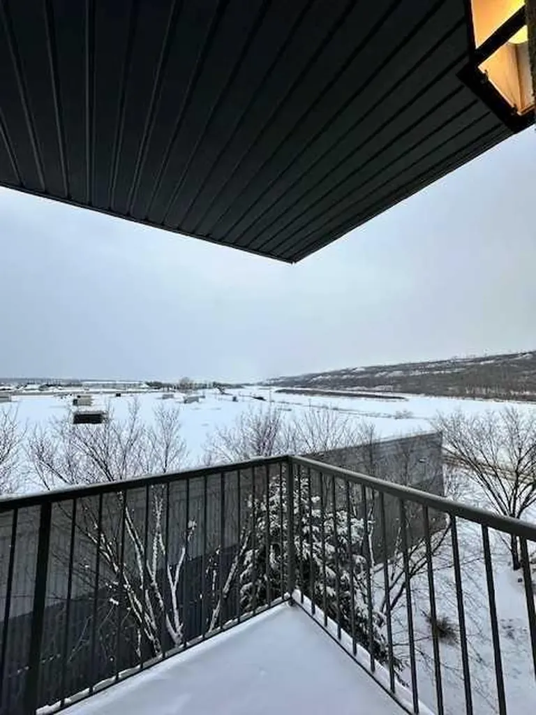 8535 Clearwater Drive NW Fort Mcmurray AB T9H0B7