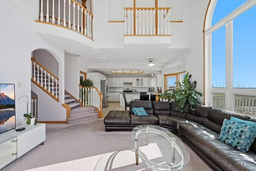 141 Coral Springs Place NE Calgary AB T3J 3M6