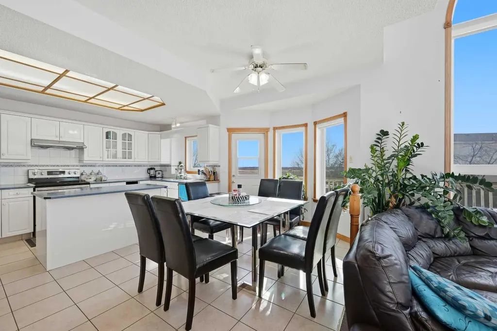 141 Coral Springs Place NE Calgary AB T3J 3M6