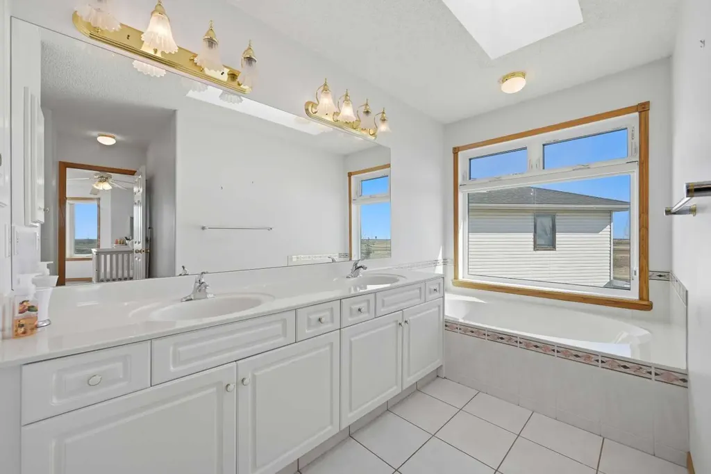 141 Coral Springs Place NE Calgary AB T3J 3M6