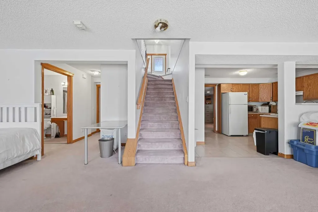 141 Coral Springs Place NE Calgary AB T3J 3M6