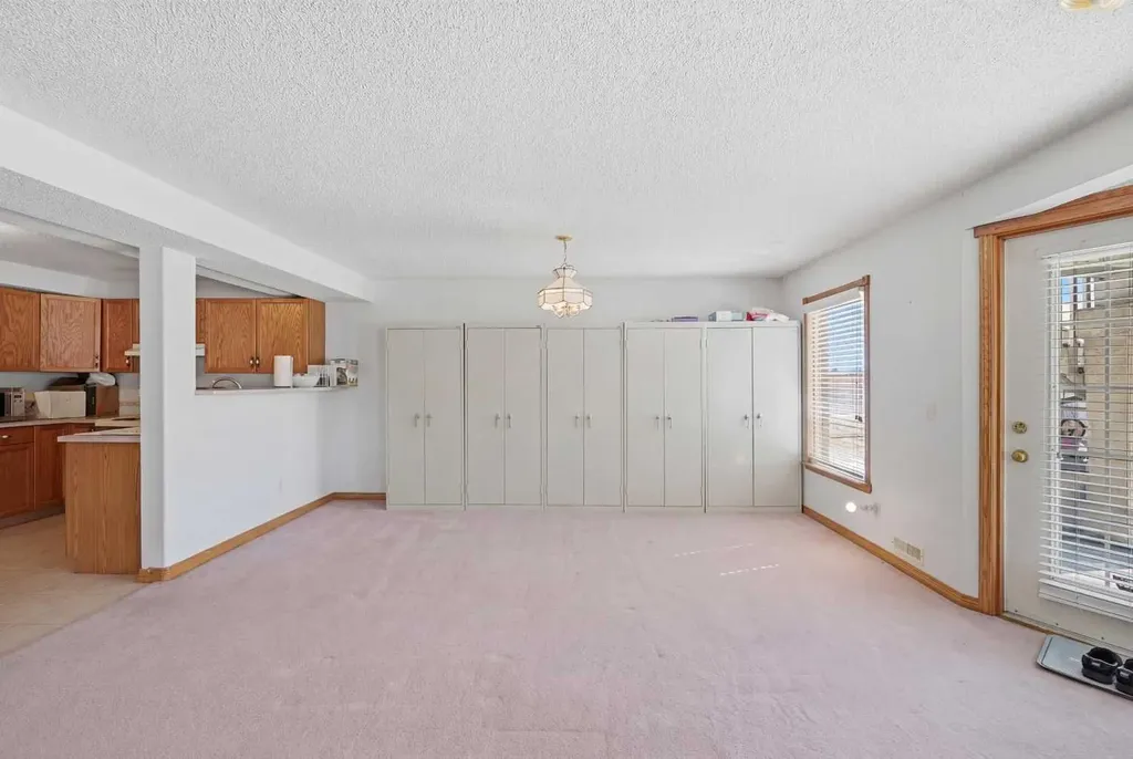 141 Coral Springs Place NE Calgary AB T3J 3M6
