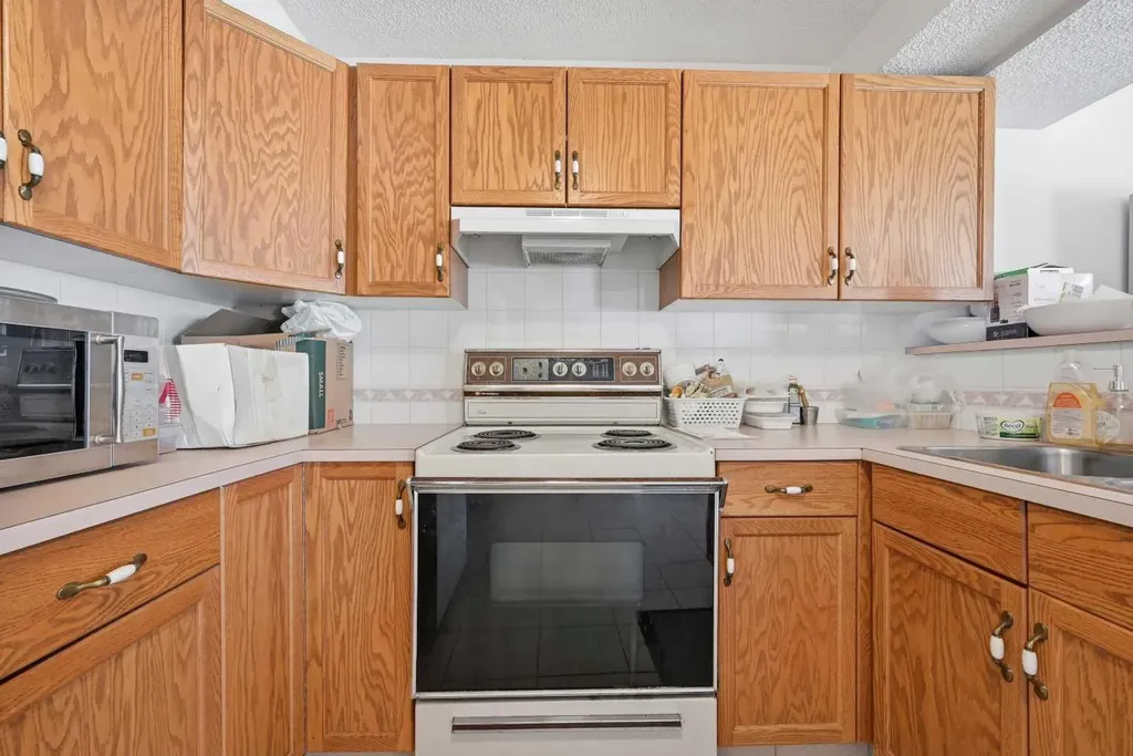 141 Coral Springs Place NE Calgary AB T3J 3M6