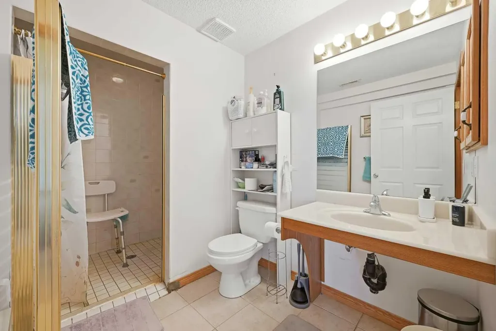 141 Coral Springs Place NE Calgary AB T3J 3M6