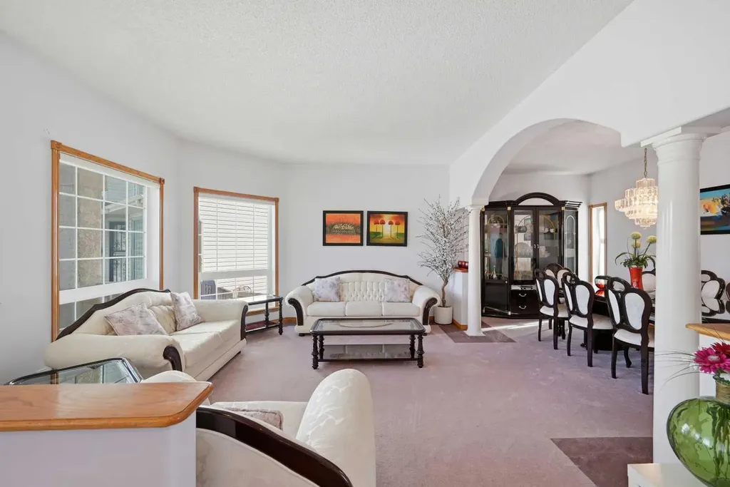 141 Coral Springs Place NE Calgary AB T3J 3M6