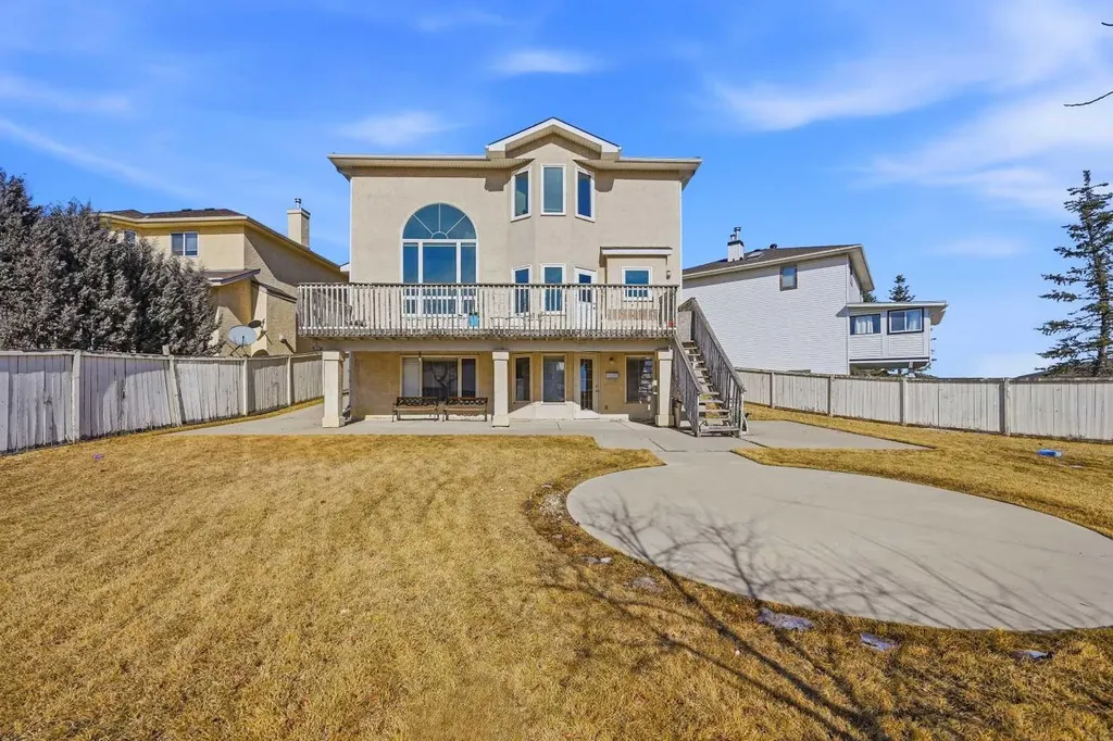 141 Coral Springs Place NE Calgary AB T3J 3M6