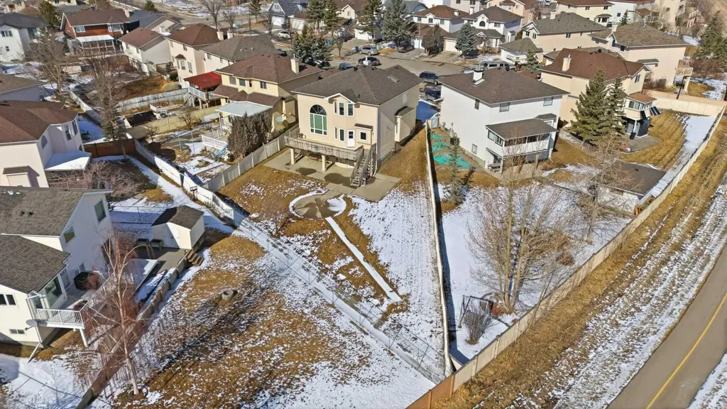 141 Coral Springs Place NE Calgary AB T3J 3M6