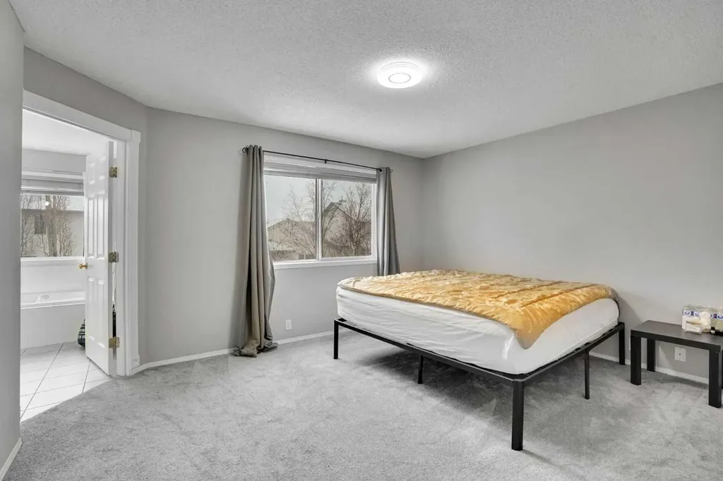 39 Douglasview Road SE Calgary AB T2Z 2S8
