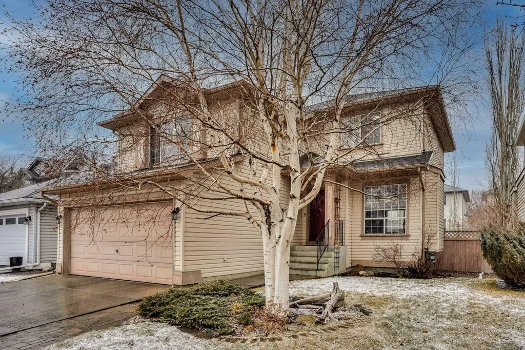 39 Douglasview Road SE Calgary AB T2Z 2S8