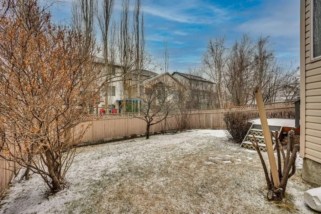 39 Douglasview Road SE Calgary AB T2Z 2S8