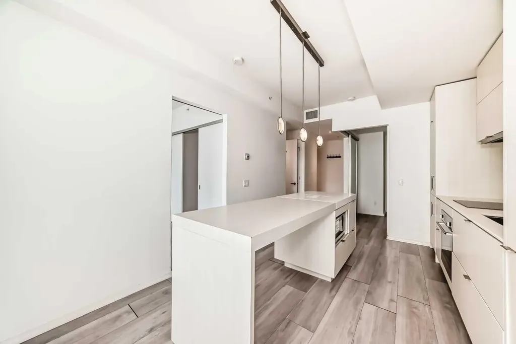 615 6 Avenue SE Calgary AB T2G 1A8