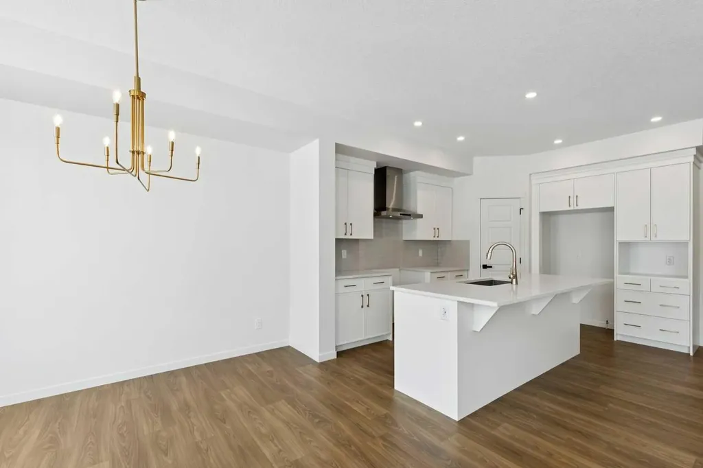 175 Herron Landing NE Calgary AB T3P 2R1