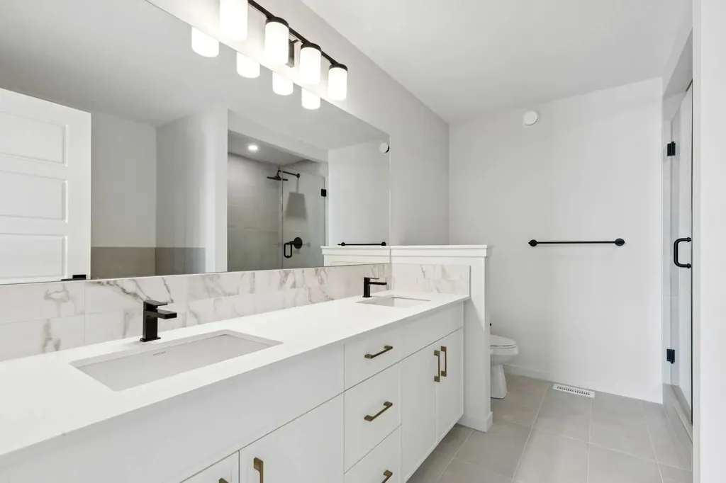 175 Herron Landing NE Calgary AB T3P 2R1