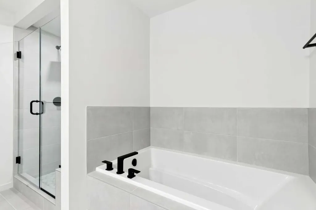 175 Herron Landing NE Calgary AB T3P 2R1