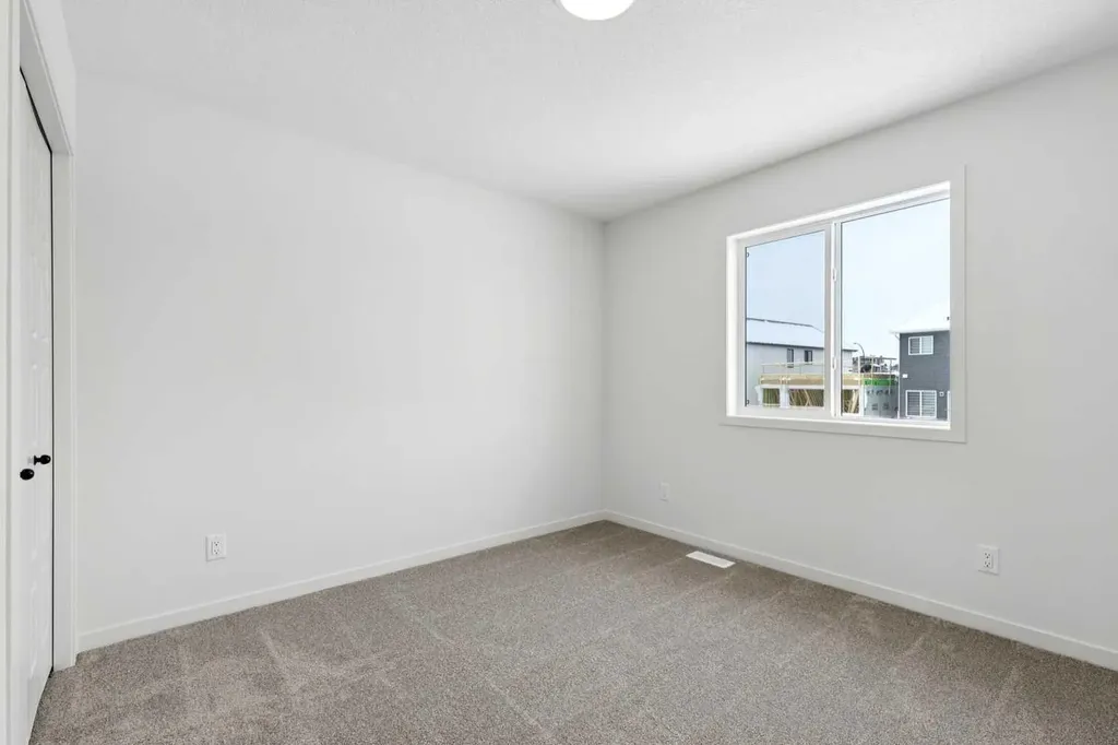 175 Herron Landing NE Calgary AB T3P 2R1