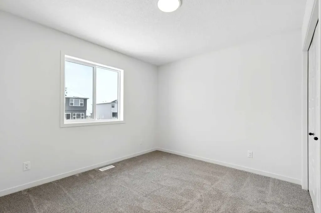 175 Herron Landing NE Calgary AB T3P 2R1
