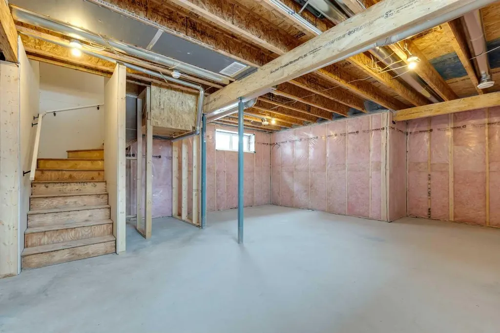 175 Herron Landing NE Calgary AB T3P 2R1