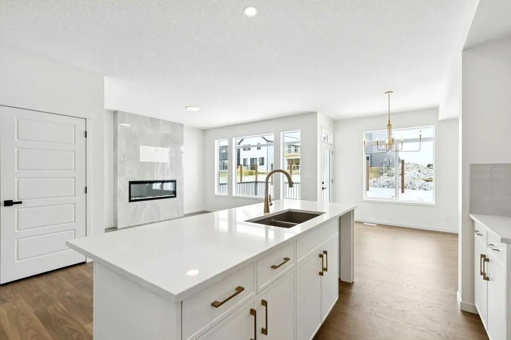 175 Herron Landing NE Calgary AB T3P 2R1