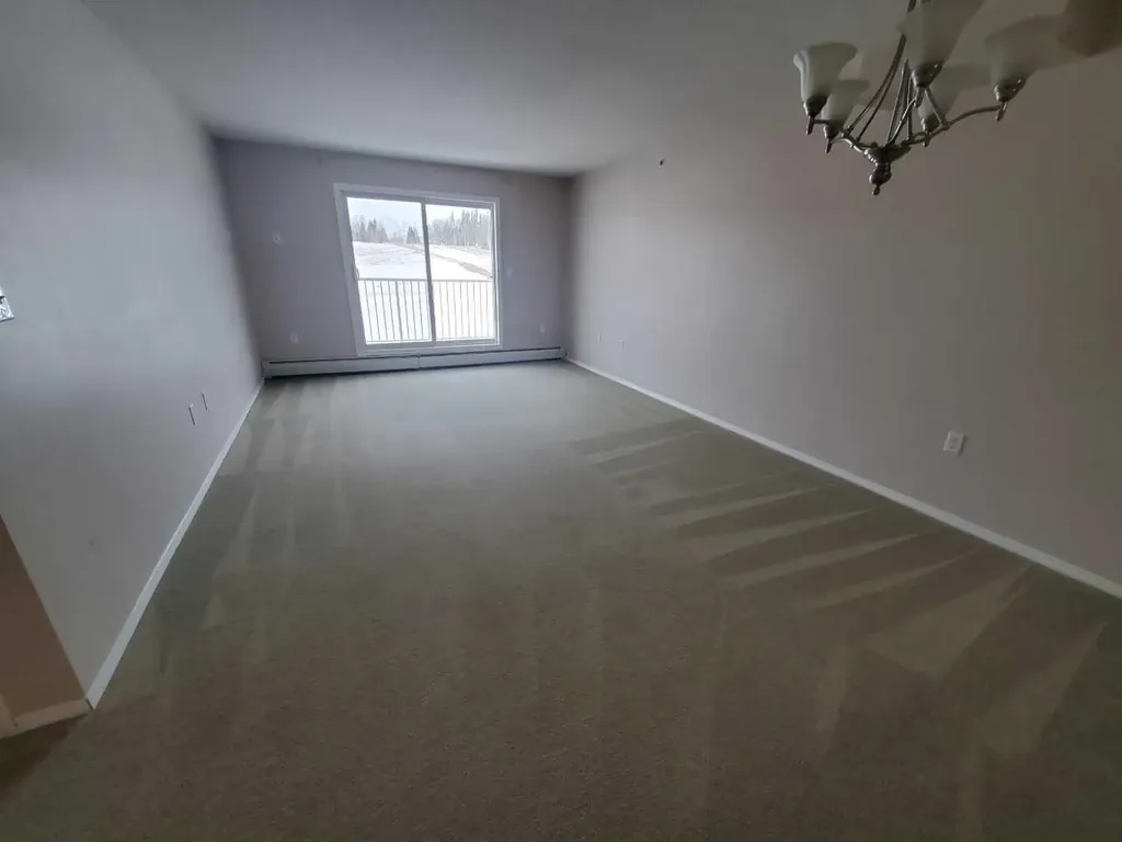1615 41 Street Edson AB T7E 0A7