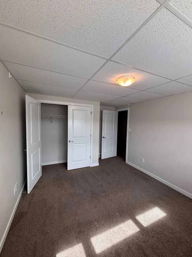 359 Caledonia Boulevard W Lethbridge AB T1J 5J5