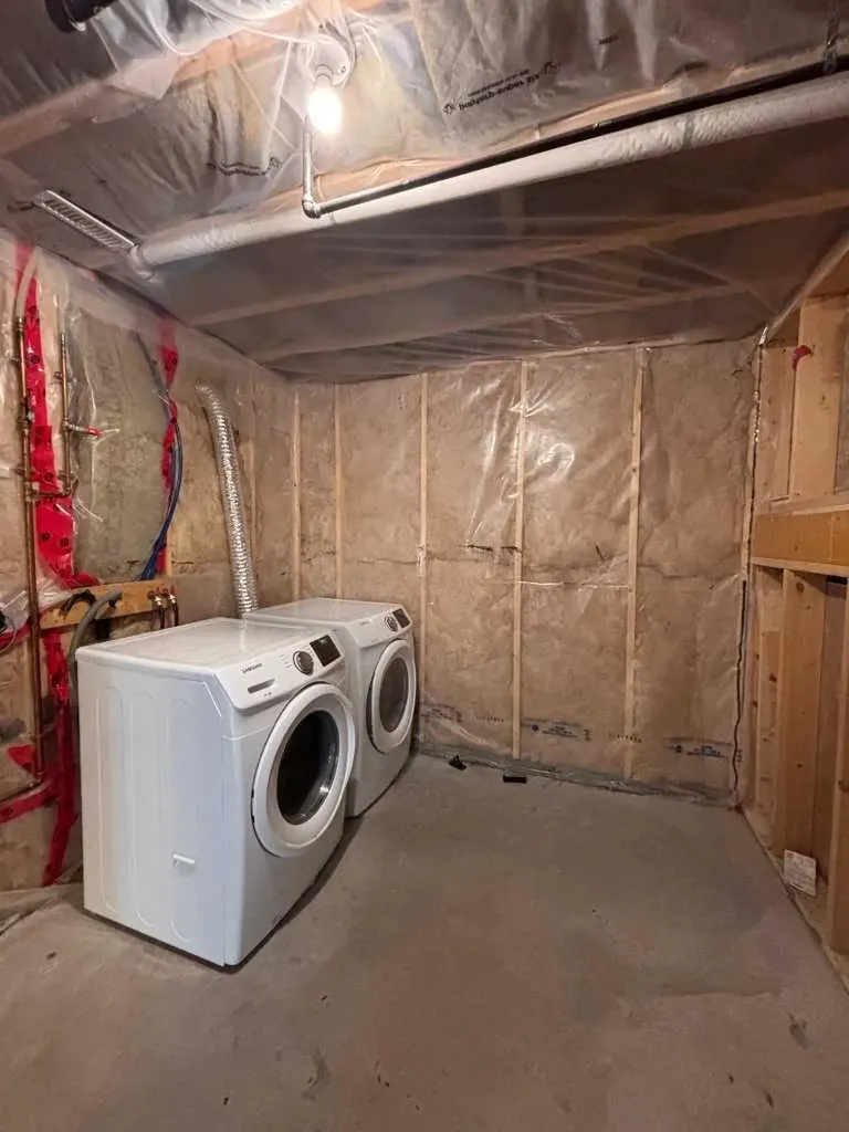 359 Caledonia Boulevard W Lethbridge AB T1J 5J5