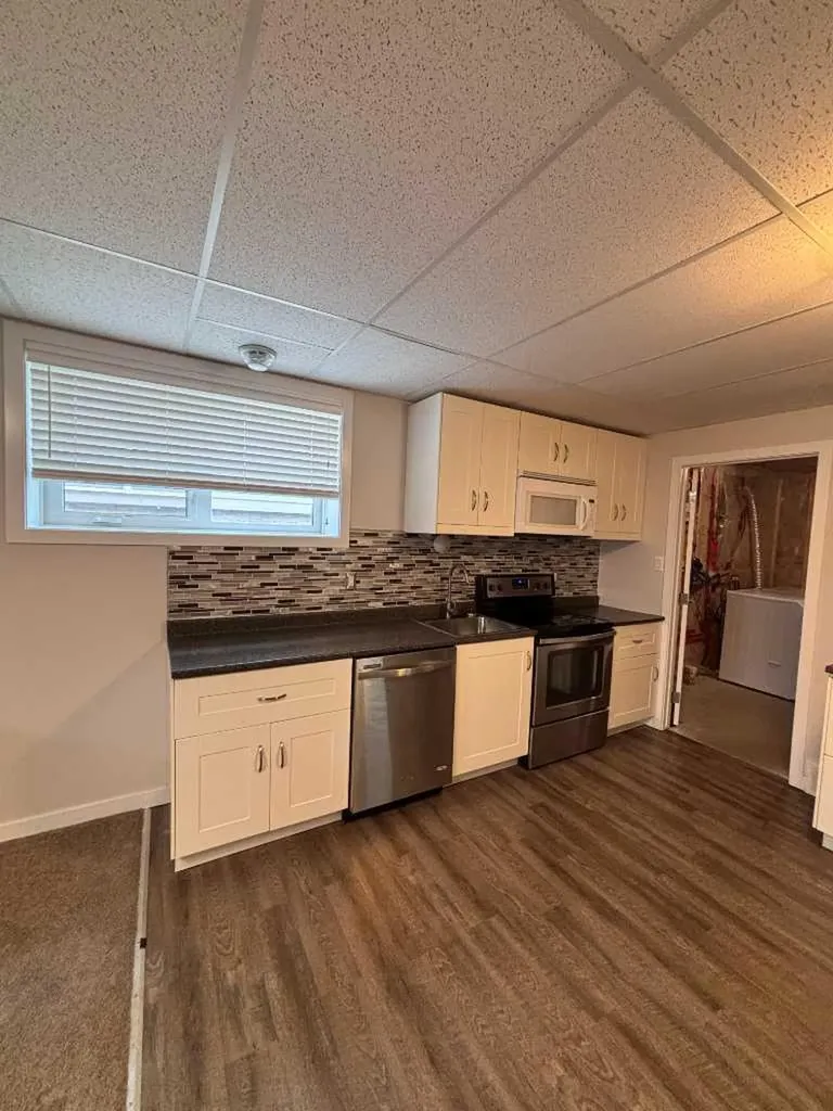 359 Caledonia Boulevard W Lethbridge AB T1J 5J5