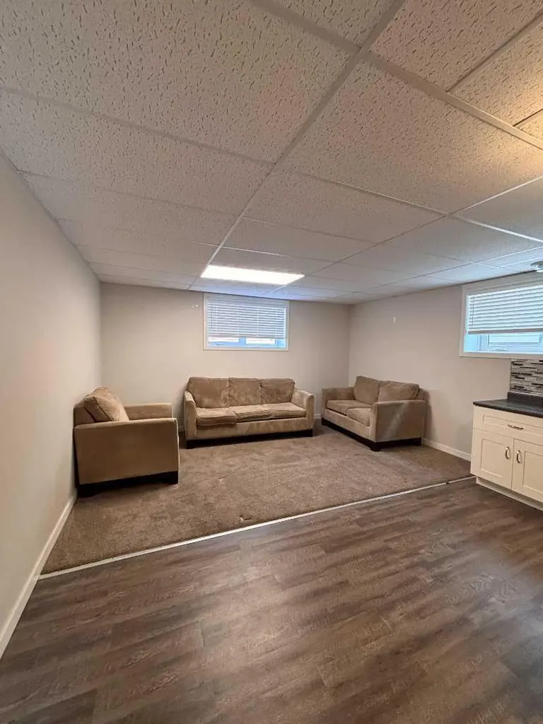 359 Caledonia Boulevard W Lethbridge AB T1J 5J5