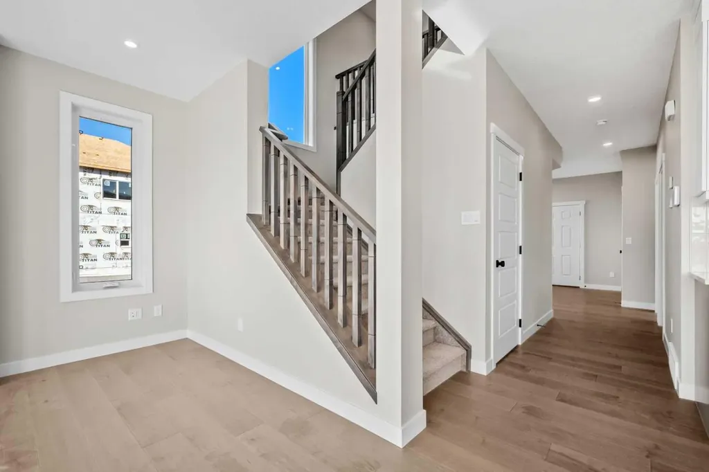 151 Dawson Wharf Mount Chestermere AB T1X 2W4
